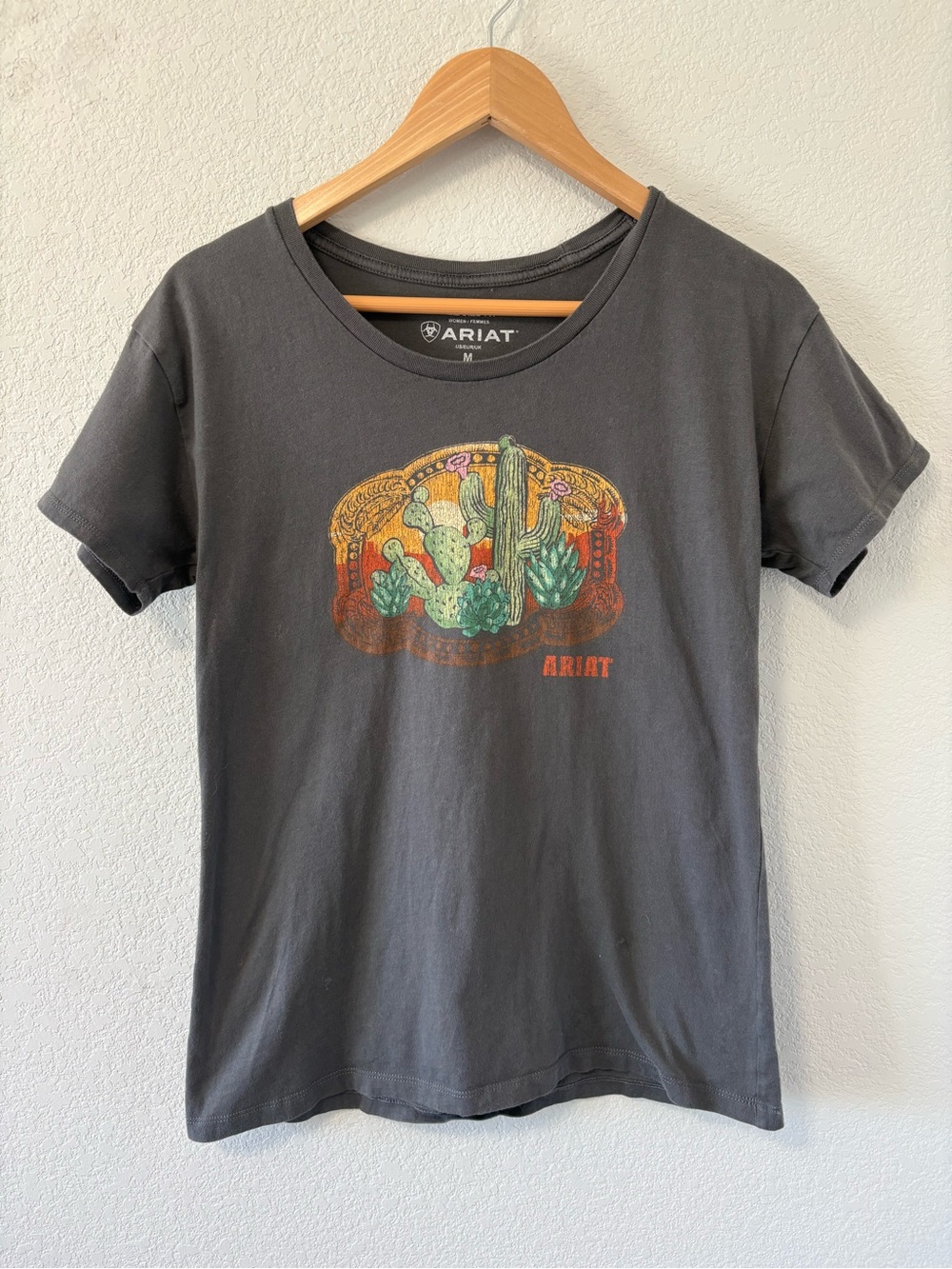 Ariat Cactus Graphic Tee Womens Medium Western Cowgirl Desert T-Shirt Gray